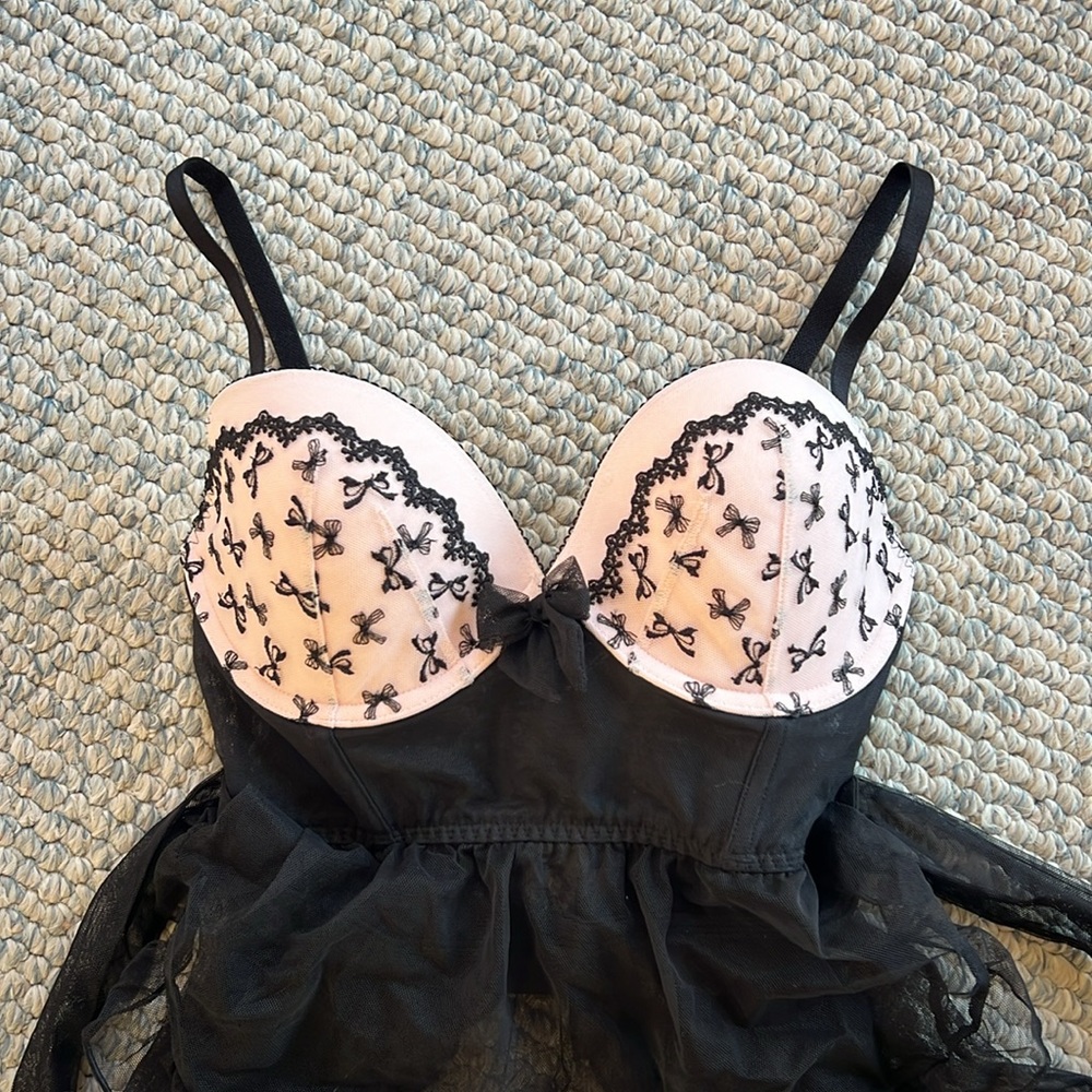 Victoria Secret Black Bows Embroidered Mesh Sheer Lingerie - Picture 2 of 4
